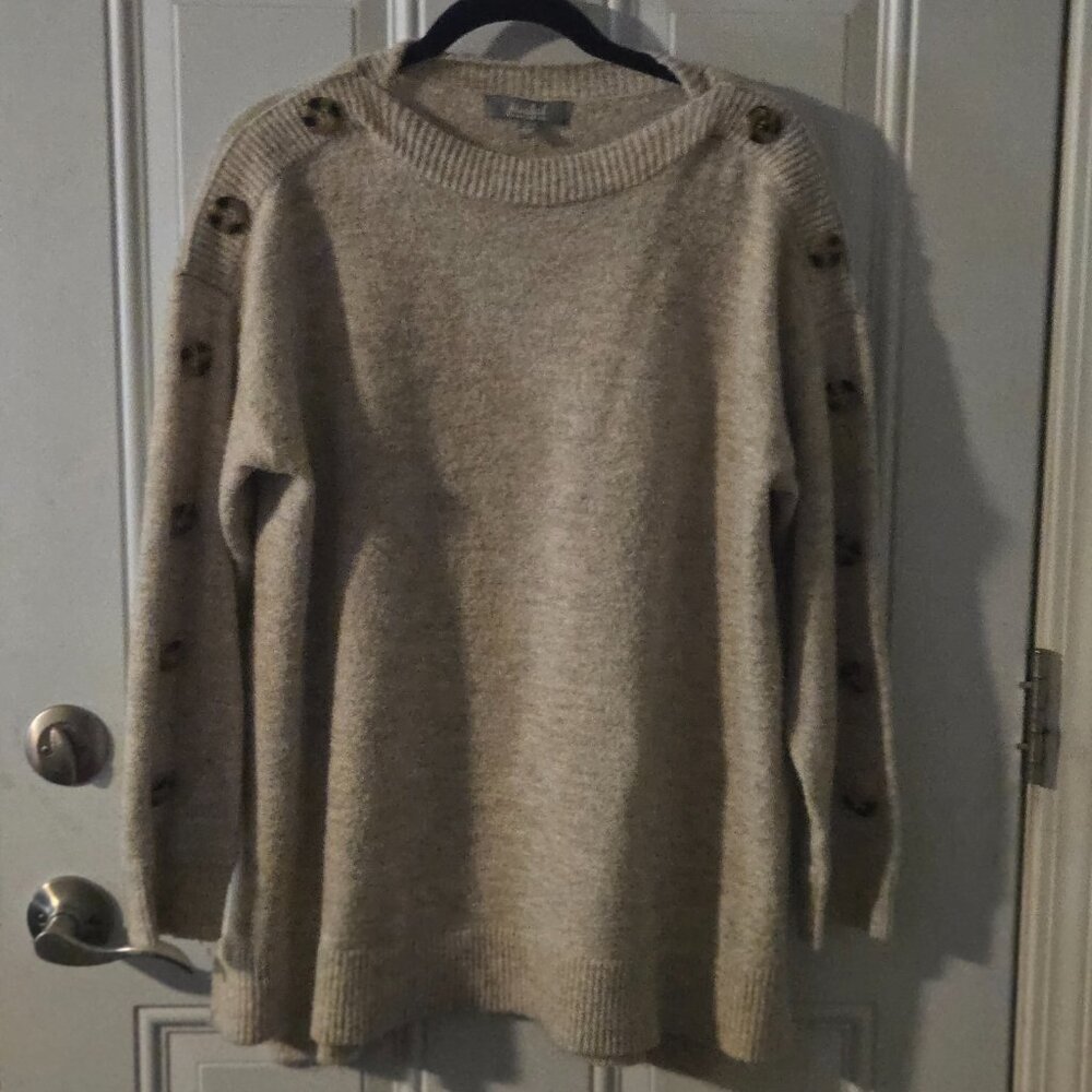 Marled Reunited Clothing Oatmeal Sweater size 2X Accent Button sDown Sleeve